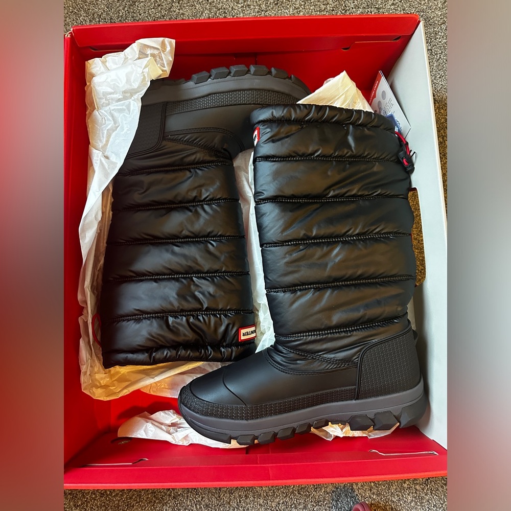 NIB women’s original insulated tall snow boot - black - size 9